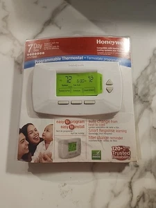 Honeywell RTH7500D 7-Day Programmable Thermostat W/ Mount & Manual - Picture 1 of 12