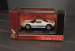 Yat Ming 1:72 scale Ford GT w/acrylic case -White w/Blue Stripes RLC Hotwheels - Picture 1 of 5
