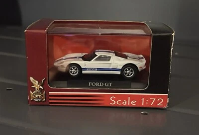 Yat Ming 1:72 scale Ford GT w/acrylic case -White w/Blue Stripes RLC Hotwheels - Image 1 of 4