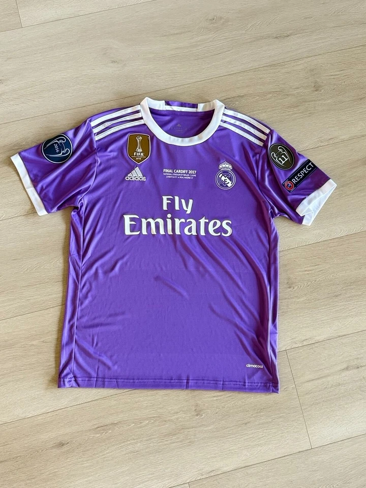 Camiseta Ronaldo #7 Real Madrid 2016-2017 UEFA Ronaldo manga corta Foto 1 de 4