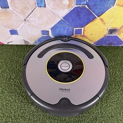 iRobot Roomba 630 Vacuum Cleaner - Spares or Repairs (A) - Image 1 of 4