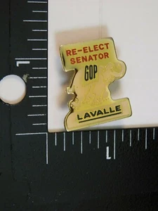PIN ELEFANTE REPUBLICANO REELEGIDO SENADOR LAVALLE GOP REELEGIDO - Imagen 1 de 2