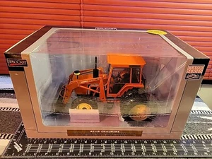 Allis Chalmers 6070 w/440 Loader & FWA 1/16 Diecast Tractor Replica By SpecCast - Picture 1 of 10