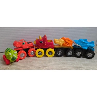 Chispa. Crear. Imagina. Juego de 5 piezas Animal Monster Truck dinosaurios mixtos Foto 1 de 4