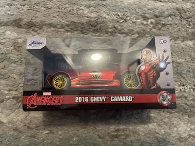 Jada Hollywood Rides: Marvel Avengers Iron Man y Chevy Camaro 2016 1:32 Foto 1 de 4