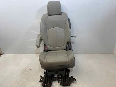 Сиденье со стороны водителя подходит для 13–16 GMC ACADIA SLT заднее 2-й ряд левое серое кожа от оригинального производителя - Изображение 1 из 4