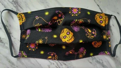 Sugar Skulls & Snoopy 双面面膜,布手工可洗-100% 棉 — 第 1/4 张图片