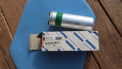 1999-2005 Volvo S60 S80 V70XC V70  XC90 A/C Receiver Drier  30645016  NOS - Image 1 of 4