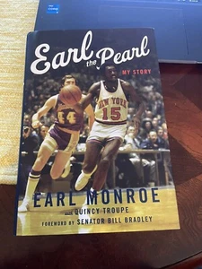 Earl Monroe Signed Book Earl The Pearl AUTOGRAPHED Knicks Hall Of Fame W Bonus - Foto 1 di 5