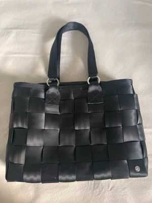 Bolsa de cinturón de seguridad negra grande Harvey’s para Mercedes-Benz Foto 1 de 4