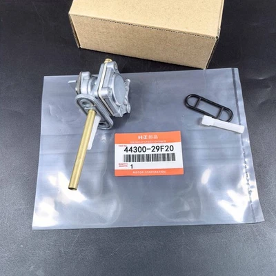 Válvula de grifo Petcock de combustible OEM para Suzuki DRZ400 DR-Z400S 2000-2019 DR-Z400SM 05-21 Foto 1 de 3