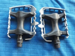 Wellgo LU-955 K20427 BMX MTB Mountain Bike Bicycle Pedals 9/16" Aluminum & Resin - Picture 1 of 18
