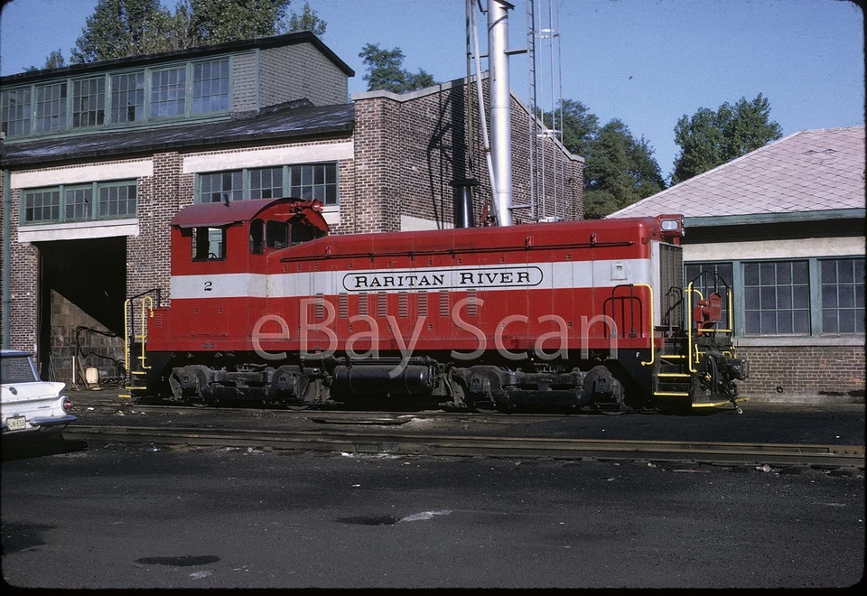 Diapositiva original - Raritan River RR SW900 2 en tienda South Amboy NJ en 1969 Foto 1 de 1