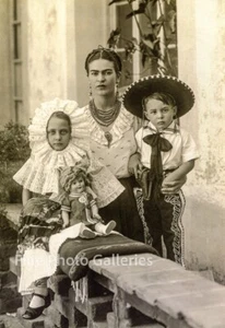 1934 Mexican Artist FRIDA KAHLO Niece And Nephew LARGE Duotone Photo Engraving - Picture 1 of 1