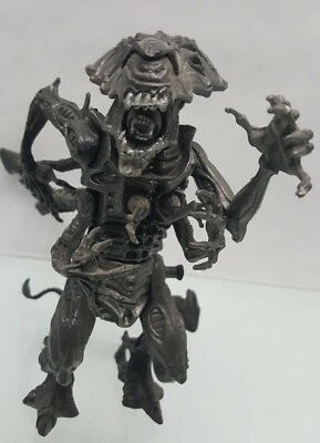 Figura de acción Kenner Aliens Alien Queen 1992 de colección película Fox MÁS EN TIENDA Foto 1 de 4