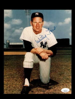 Whitey Ford JSA COA Signed  8x10 Photo Autograph Yankees - Image 1 of 3