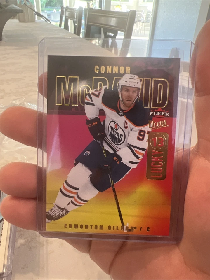 2021-22 Upper Deck Fleer Ultra Lucky 13 Achievement Card L 13-13 Connor McDavid - Image 1 of 2