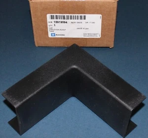 2007 2008 2009 2010 2011 2012 2013 2014 Front Rail End Cap - GM part #15919594 - Picture 1 of 1