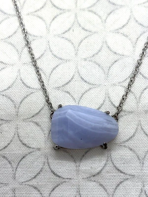 Collar Colgante Isla Kendra Scott Azul Encaje Ágata Tono Plata Usado Foto 1 de 4