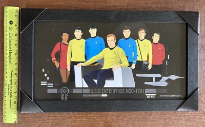 Star Trek la Serie Original Crew Obra de Arte Enmarcada 11" X 19" - Silver Buffalo Foto 1 de 2