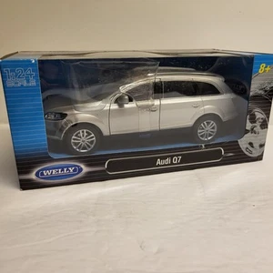 Audi Q7 Silver 4x4 V8 4.2 2007 Welly 4L 1:24 Scale Diecast Detailed Model 22481 - Picture 1 of 7