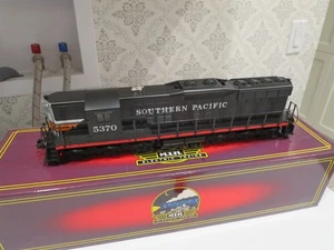 MTH 20-2112-1 SOUTHERN PACIFIC BLACK WIDOW SD9 W/PROTO, BRAND NEW, Upgradable! - Picture 1 of 11