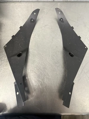 2009-2010 KAWASAKI NINJA ZX6R CARENAGENS INTERNAS DIREITAS ESQUERDA CAPUZES PAINÉIS ACABAMENTOS - Imagem 1 de 4