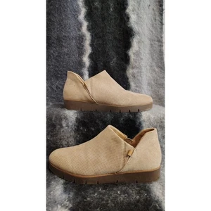 Dr. Scholl's Women's Tan 8M Slip On Whoa Loafer - Picture 1 of 7