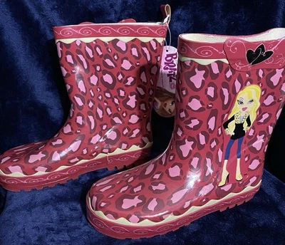 Bratz Sz 1 Girls Pink waterproof rubber boots/rain boots NWT - Image 1 of 4