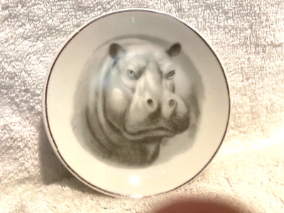 African Hippopotamus Porcelain Gray/White/Gold Soap Trinket Dish 3 7/8" Across - Image 1 of 3