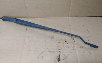 Volkswagen Jetta 2001 brazo limpiaparabrisas lado conductor Foto 1 de 4