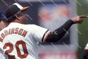 ER403 Frank Robinson Orioles Manager Baseball 8x10 11x14 16x20 Photo - Picture 1 of 1