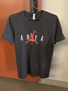 Camiseta Arya Stark 'Air Arya' Carbón Juego de Tronos Talla Mediana - Imagen 1 de 4