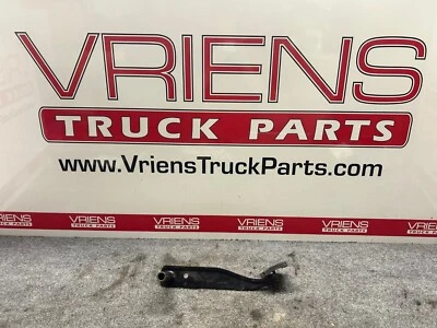 INTERNATIONAL  5016810 BRAKE PEDAL - Image 1 of 3