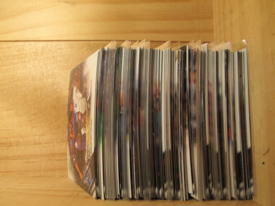 2016 Topps Chrome Singles $0.99-$1.50 - Image 1 of 1