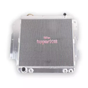 4 ROWS CORE Radiator For 87-06 JEEP WRANGLER YJ/TJ 2.4L 2.5L 4.0L 4.2L L4 L6 RPO - Foto 1 di 12