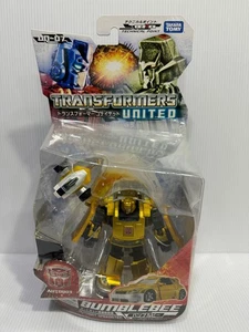 TakaraTomy Japan Transformers United UN-07 Autobot Bumblebee MOSC - Bild 1 von 2