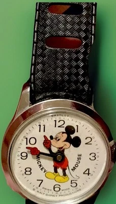Reloj pulsera suizo Mickey Mouse Bradley Foto 1 de 4