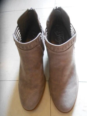 BOTINES MUJER FERGIE MARRÓN "BETTY" IMITACIÓN CUERO TALLA 8.5 Foto 1 de 4