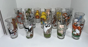 Looney Tunes 1973 (12) 1976 (5) Pepsi Warner Bros Set Of 17 - Picture 1 of 11