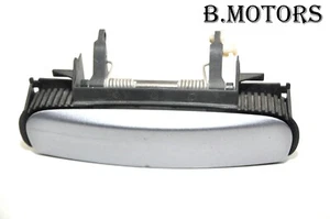 AUDI A3 8P 2005-2012 NSR LADO IZQUIERDO DEL PASAJERO MANIJA PUERTA TRASERA LY7H AKOYA PLATEADA - Imagen 1 de 6