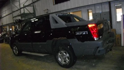 Radiator With Rear Auxiliary AC Fits 00-04 SUBURBAN 1500 1331770 - Image 1 of 4