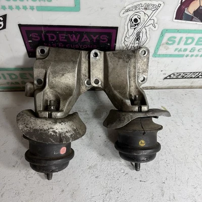 03-06 Montajes y soportes de motor Nissan 350z Infiniti G35 VQ35DE VQ35 Foto 1 de 4