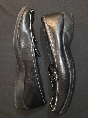 liz claiborne Women’s Black Shoes Size 8M - Image 1 of 4