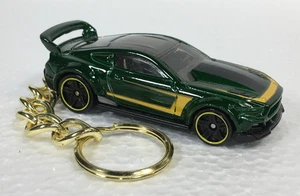 2015  '15  CUSTOM  FORD  MUSTANG  (green)  CUSTOM MADE  DIE-CAST KEY CHAIN - Picture 1 of 5