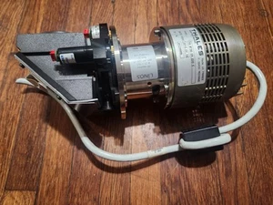 Thales Electron Devices Type TH8730CH220C + LINOS HR Hemiflex 3801-397-000-21 - Bild 1 von 8