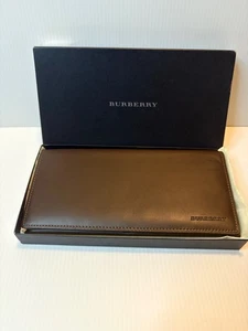 Burberry Bifold Wallet Dark Brown Smooth Leather With Nova Check Interior In Box - Picture 1 of 18