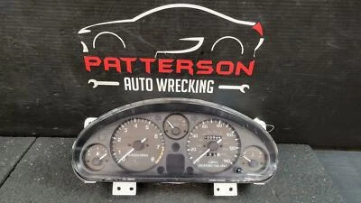 Cuadro de instrumentos velocímetro Mazda Miata 1996 102845 millas Foto 1 de 4