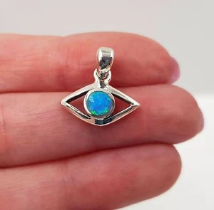 Piedra de ópalo azul COLGANTE DEL MAL DE OJO 925 Plata esterlina Protección Joyería Amuleto - Imagen 1 de 2