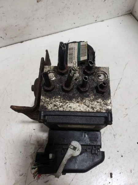 Conjunto de pieza de freno antibloqueo ID 15798326 compatible con 06 ENVOY 727703 Foto 1 de 2